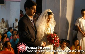 Josson Dhanya Wedding Photos